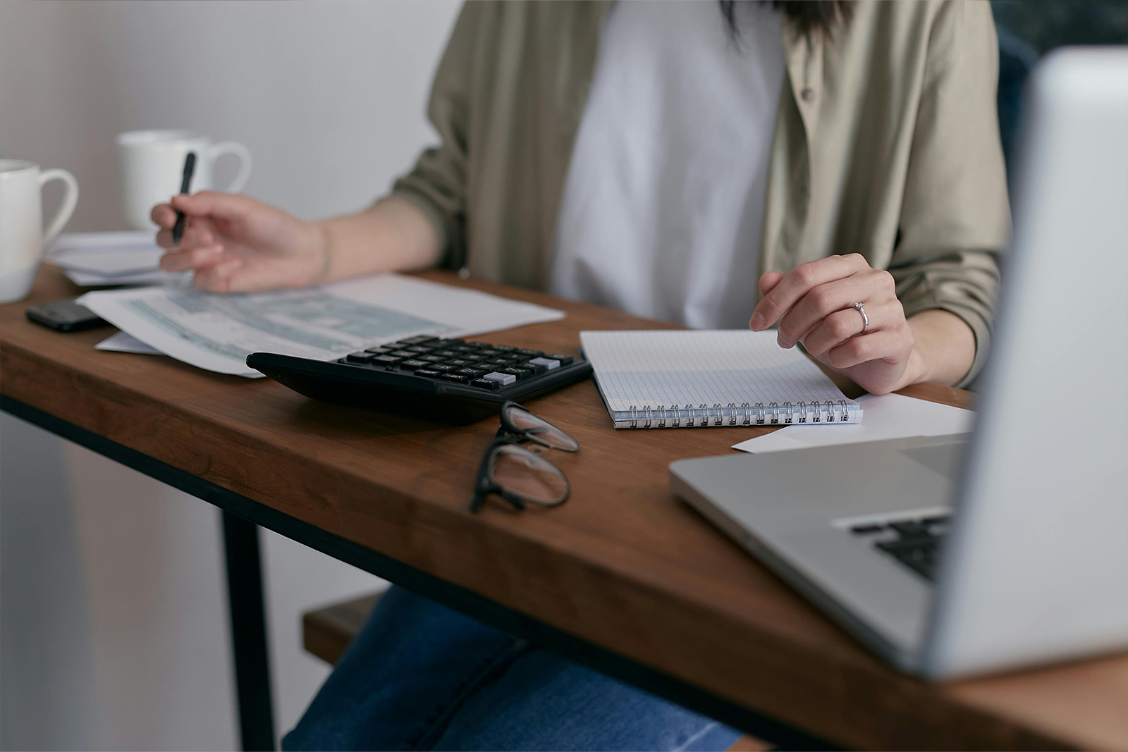 What to Include in Your Rental Application as a New Tenant