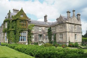 10 Fool-Proof Ways on How to Rent an Apartment in Ireland Without Viewing