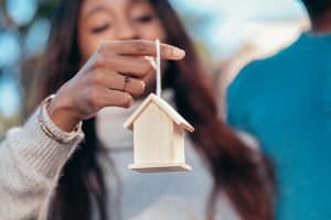 Can I Use a Guarantor on My Rental Application?