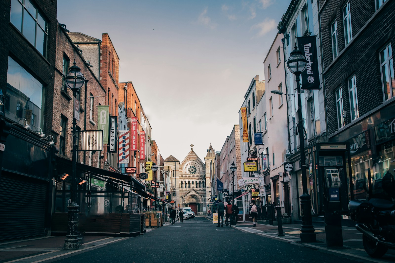 Why Landlords Ignore Your Tenant Profile as an Expat (And How to Fix It)